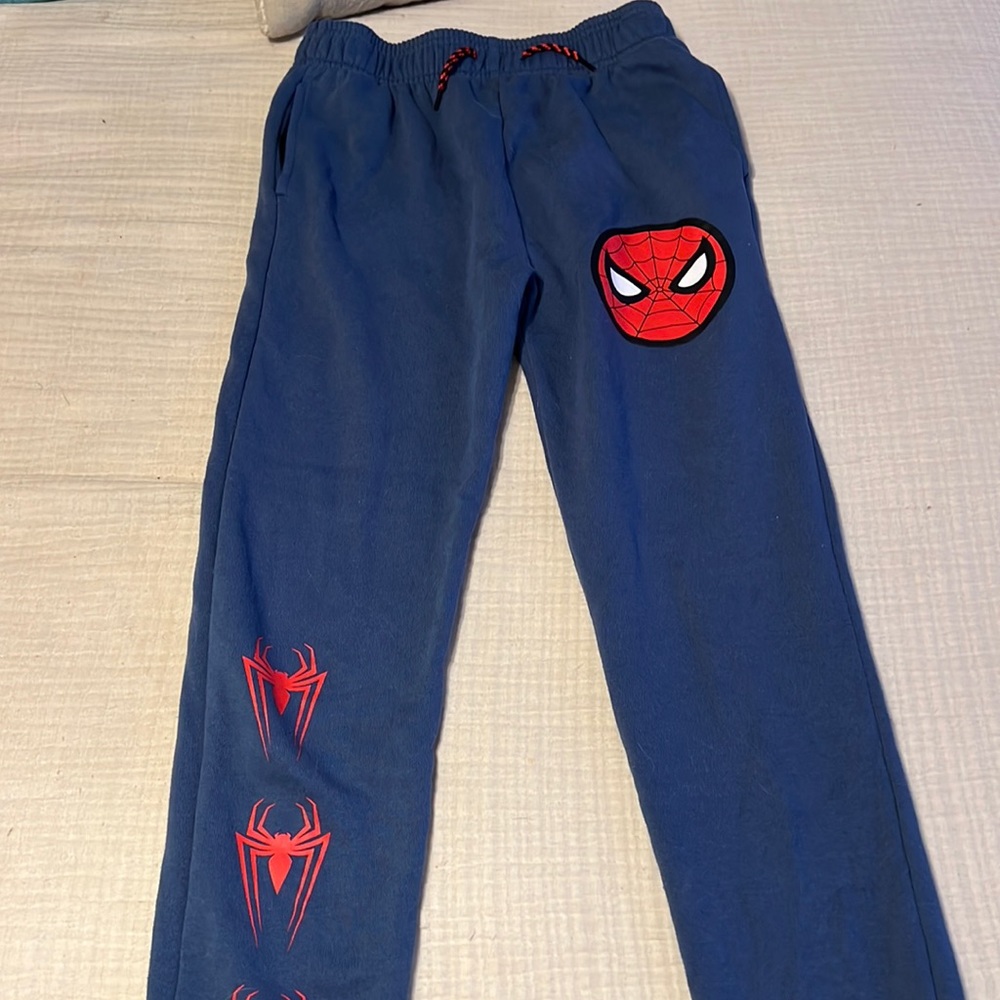 Spider-Man sweatpants - Picture 2 of 5